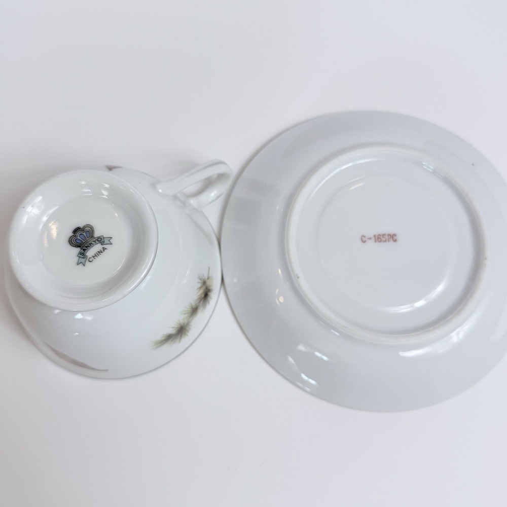 Vintage Sankyo China Japan Pinecone Teacup and Saucer Set C-165PC - Picture 5 of 10